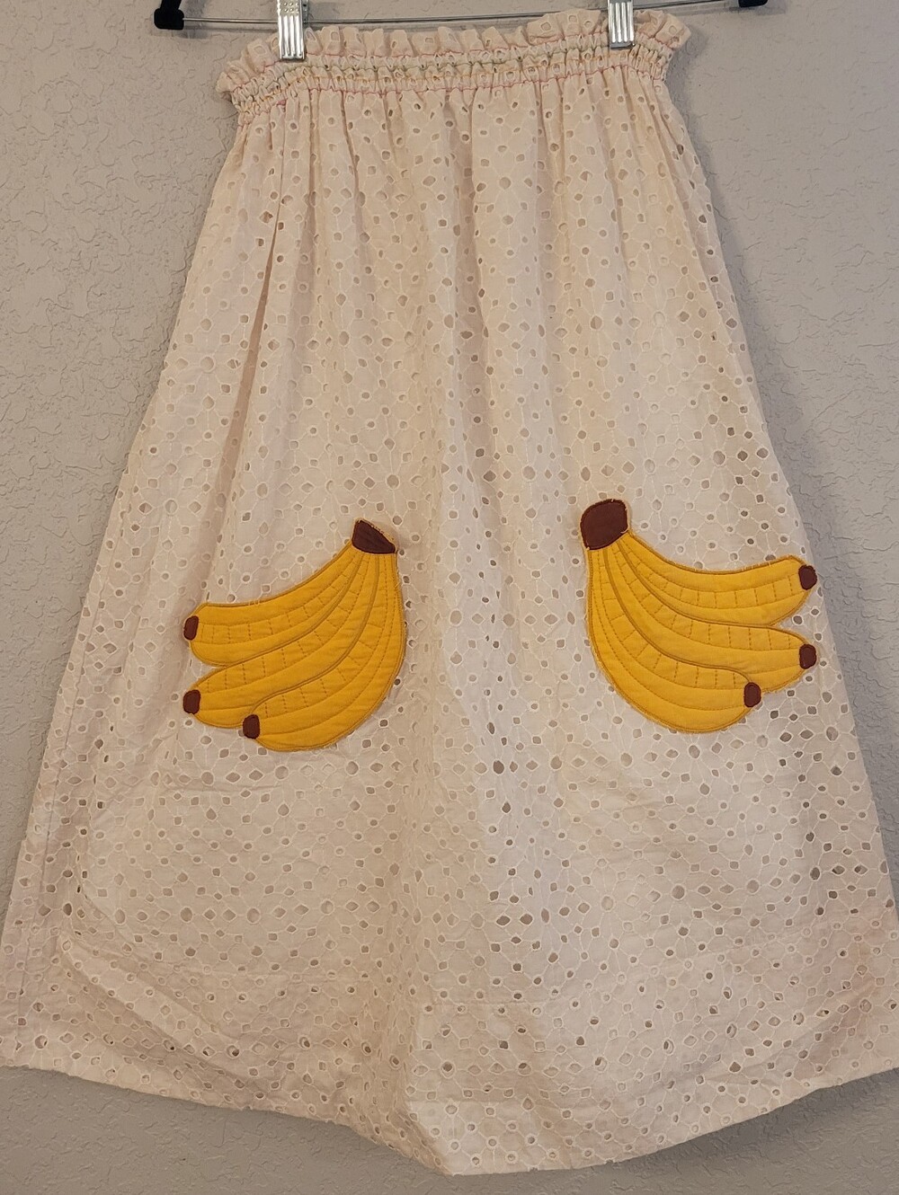 Girls Cream Eyelet Dress with Banana Pockets - Picture 2 of 9